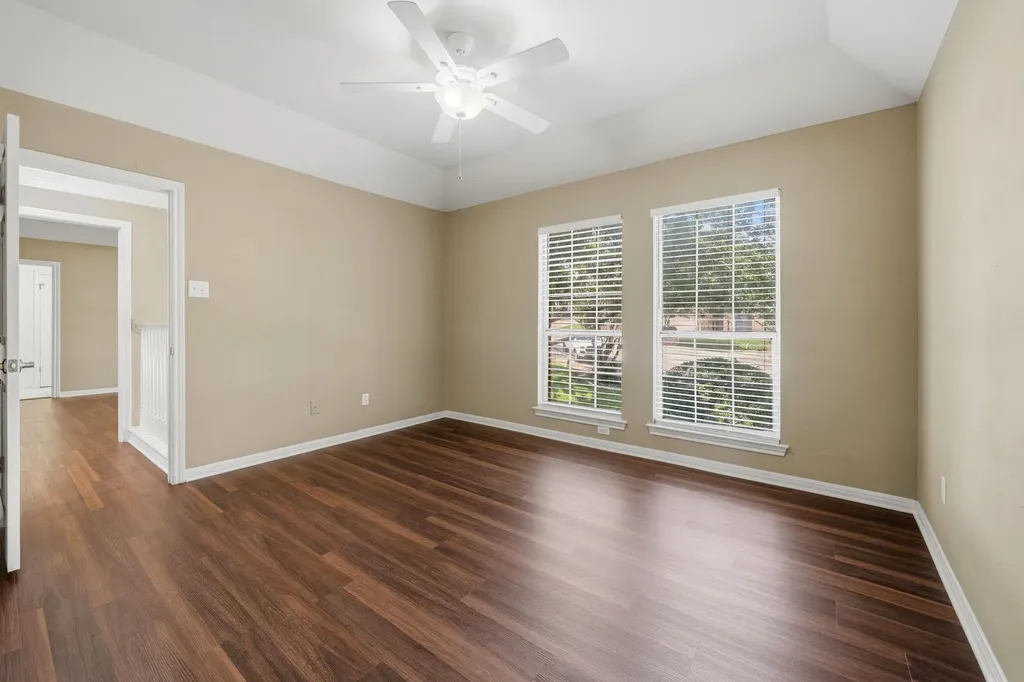 6604 Strutton Cove Austin TX 78759