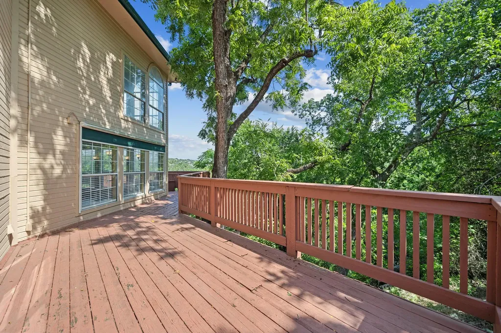 6604 Strutton Cove Austin TX 78759