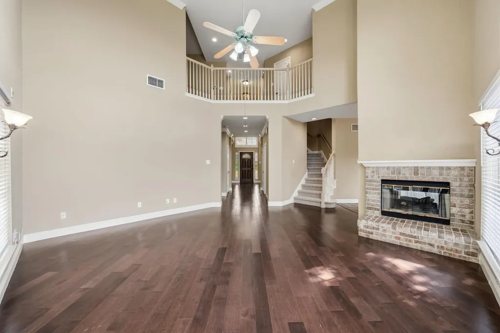 6604 Strutton Cove Austin TX 78759