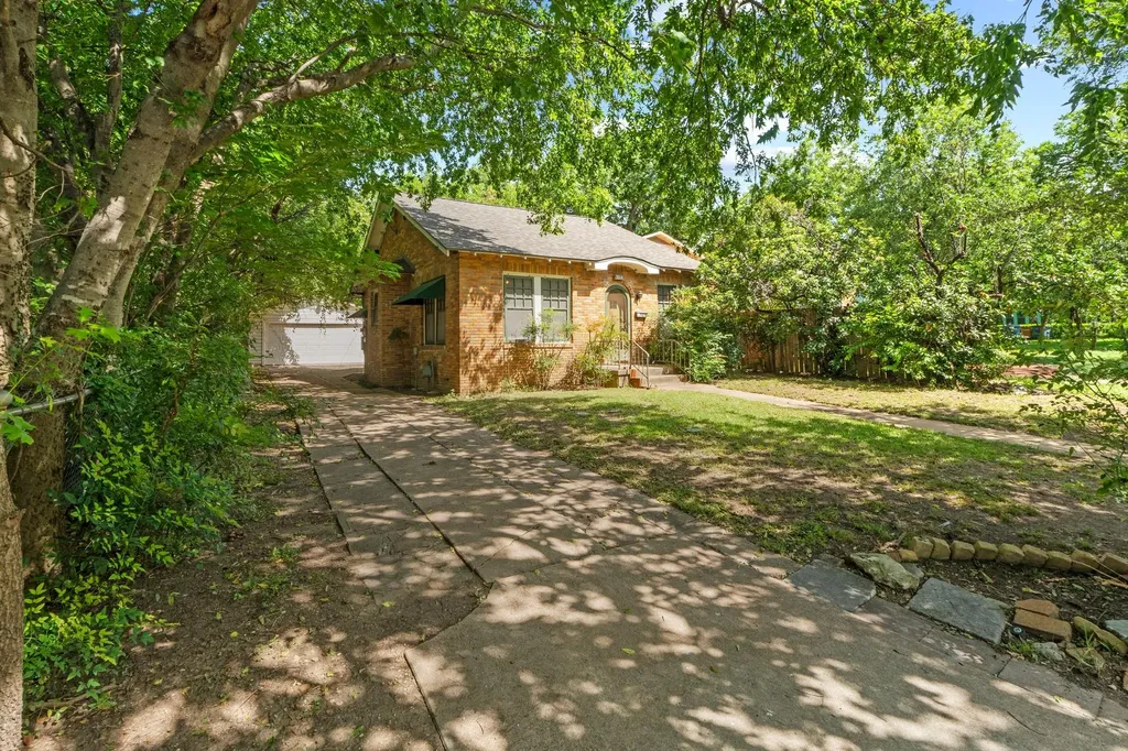 3014 Hemphill Park Austin TX 78705