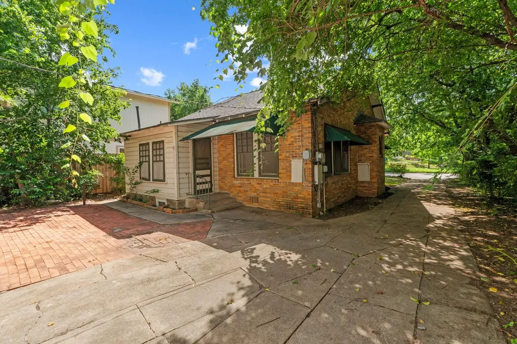 3014 Hemphill Park Austin TX 78705