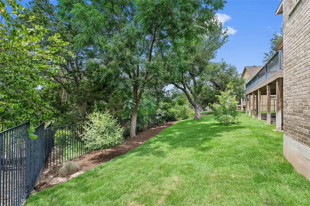 4928 Julian Alps Austin TX 78738