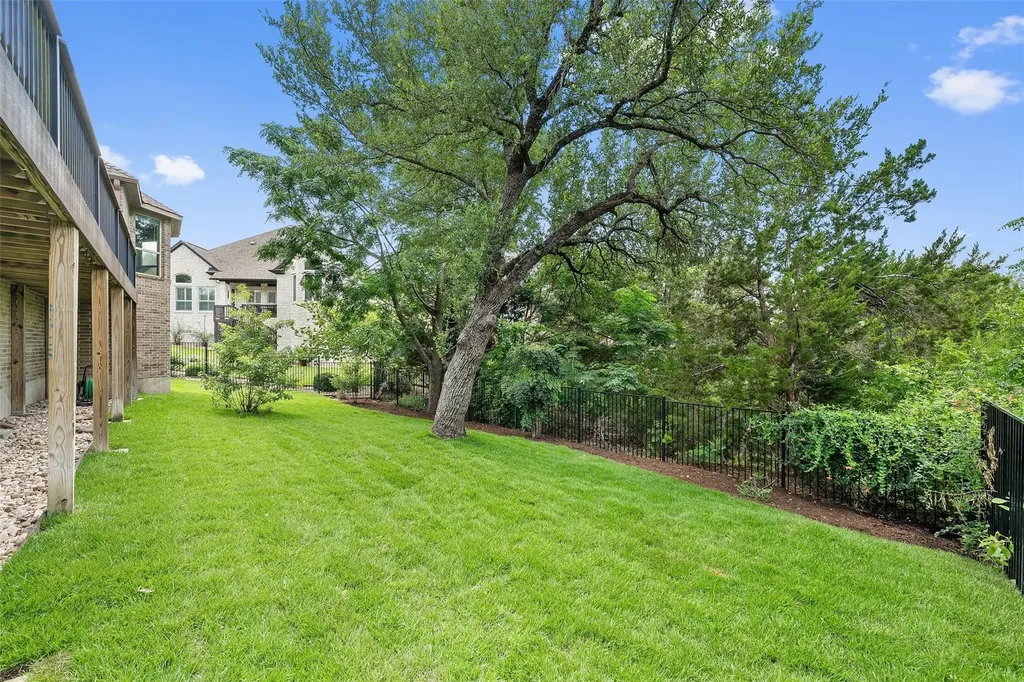 4928 Julian Alps Austin TX 78738
