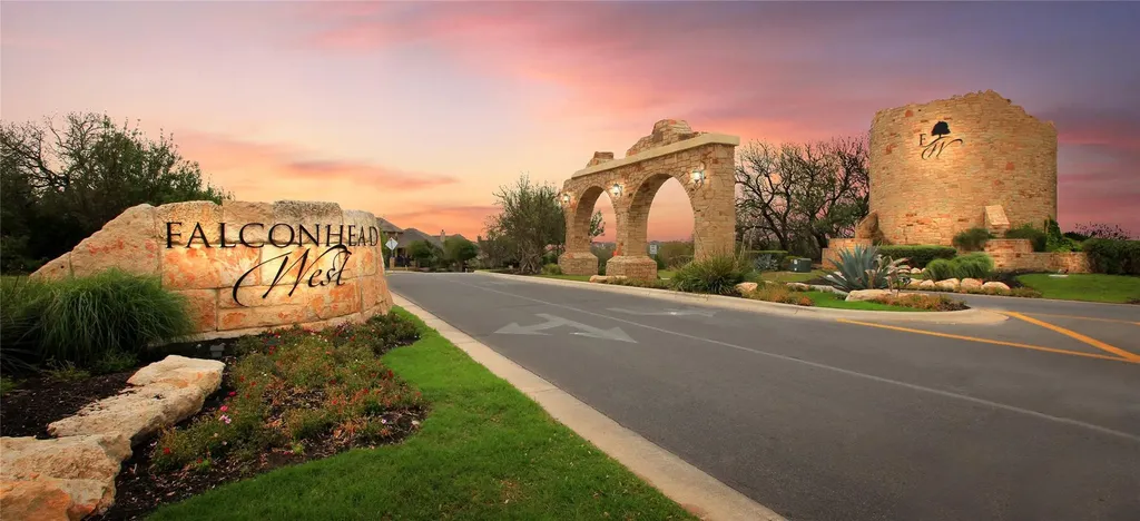 4928 Julian Alps Austin TX 78738