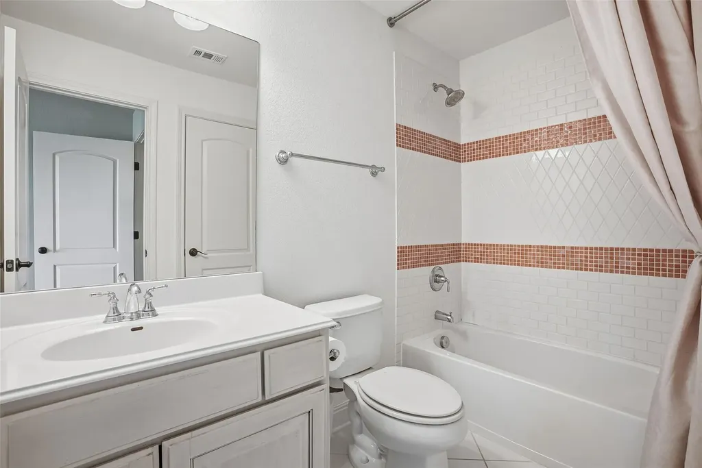 2312 Lakehurst Road Spicewood TX 78669