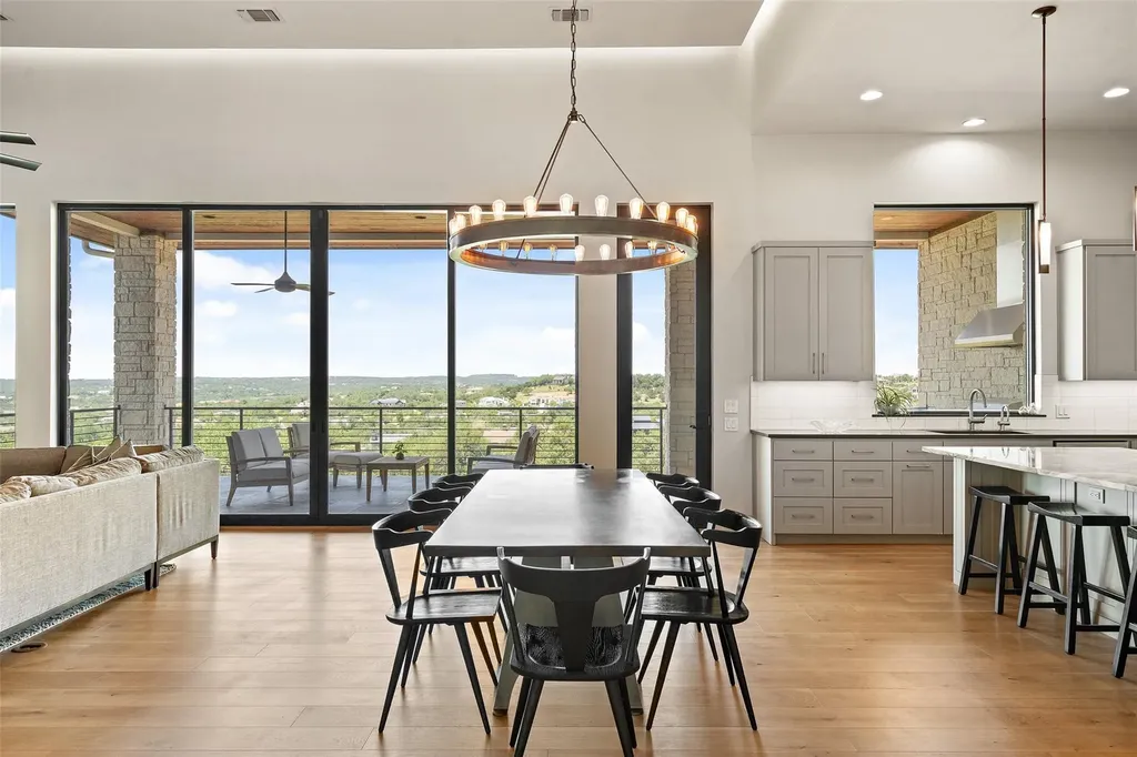 17724 Flagler Drive Austin TX 78738