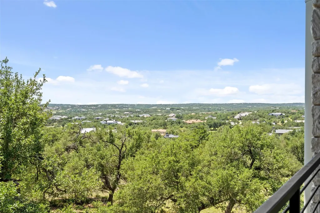 17724 Flagler Drive Austin TX 78738