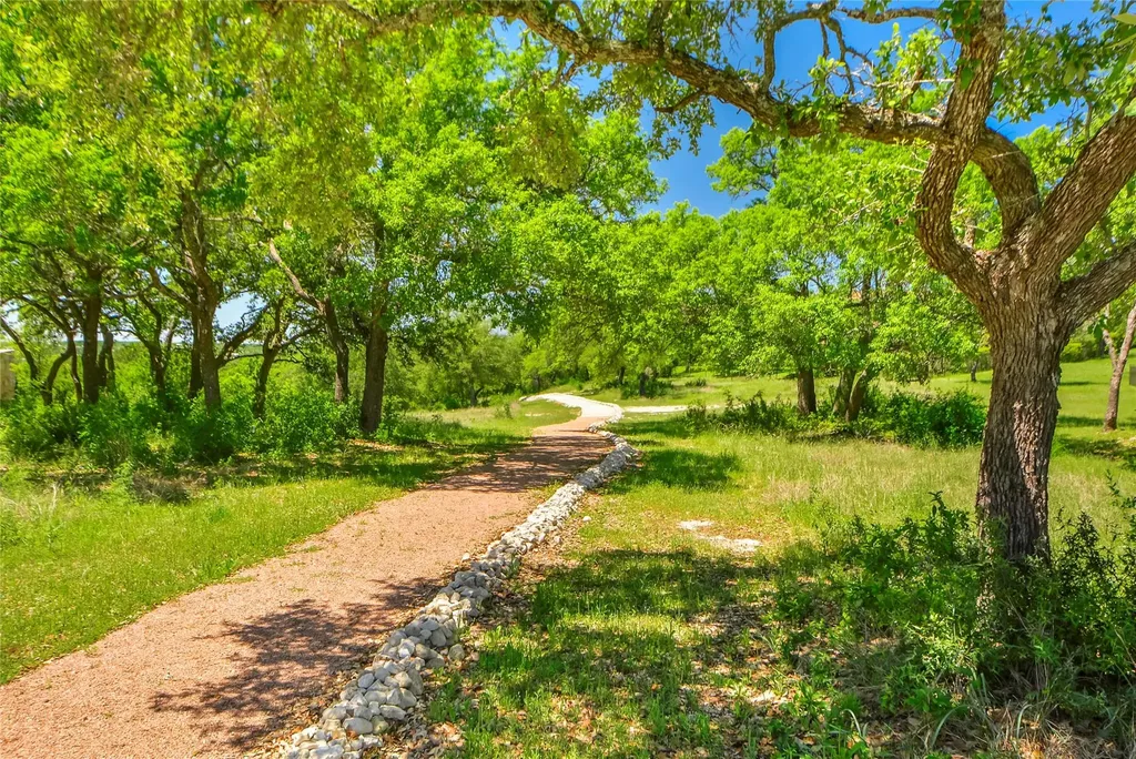 17724 Flagler Drive Austin TX 78738