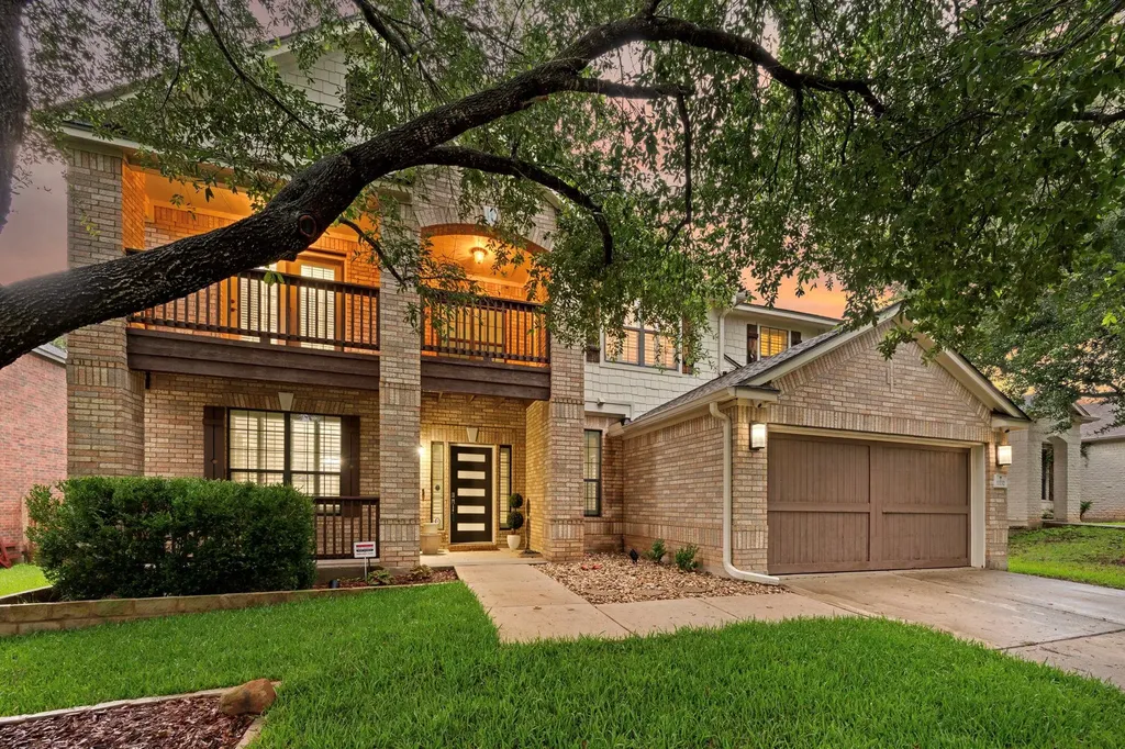 10232 Grizzly Oak Drive Austin TX 78748
