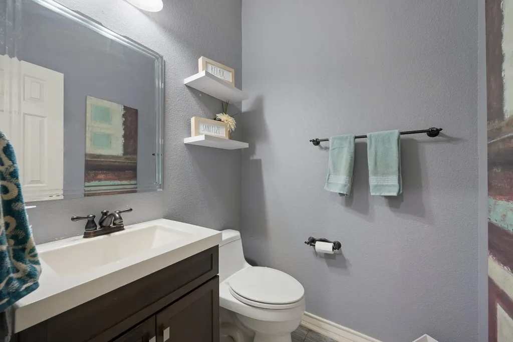 10232 Grizzly Oak Drive Austin TX 78748