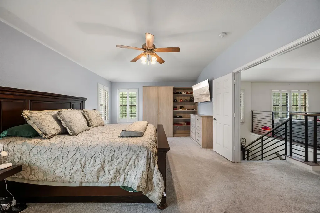 10232 Grizzly Oak Drive Austin TX 78748