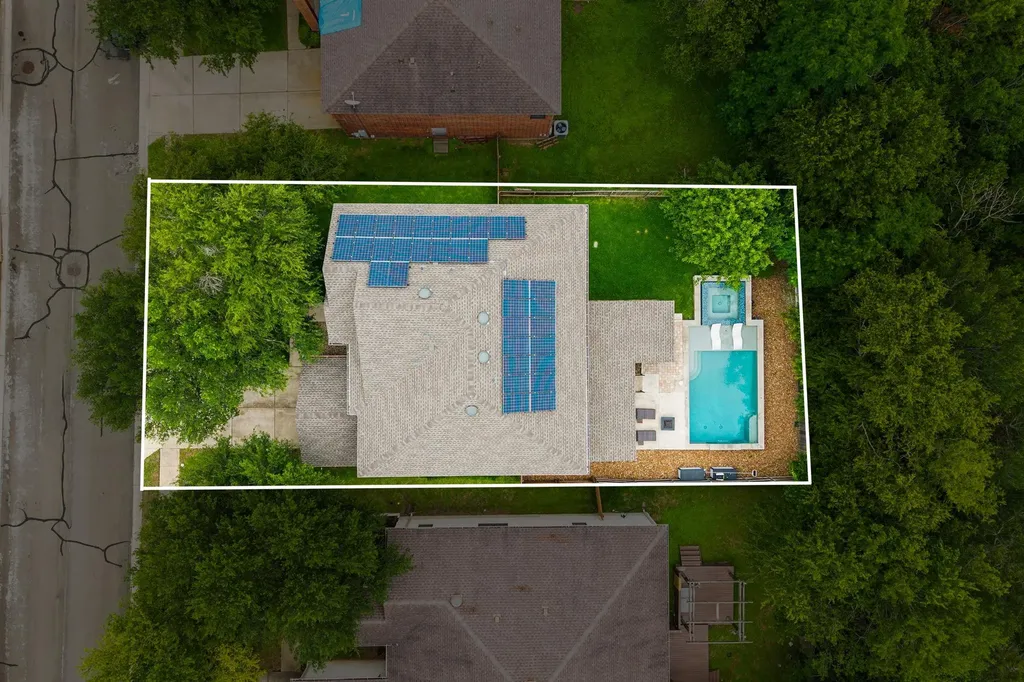 10232 Grizzly Oak Drive Austin TX 78748