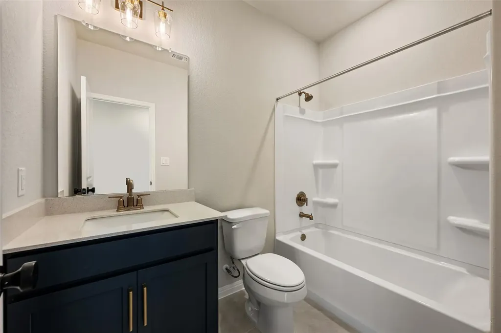 126 Arlington Park Loop Hutto TX 78634