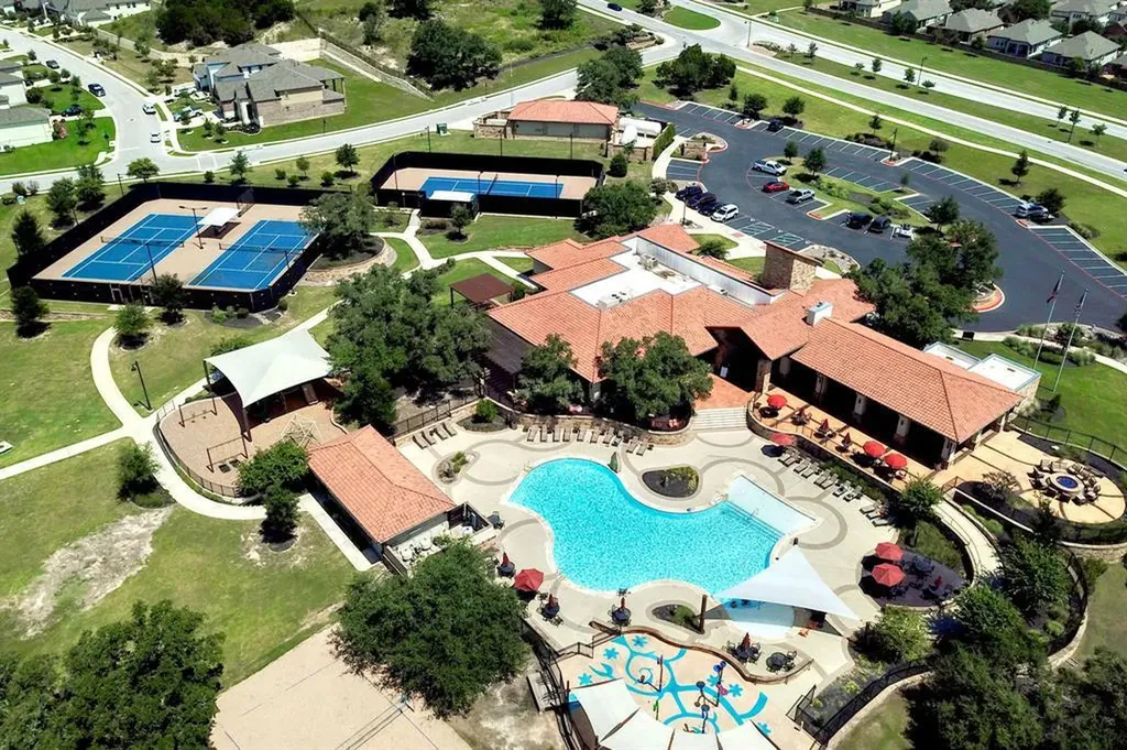 4513 Lucabella Lane Leander TX 78641