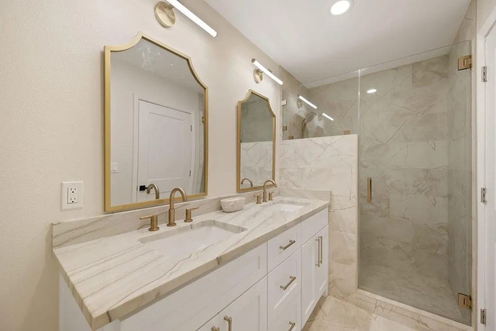210 Waxwing Drive Buda TX 78610