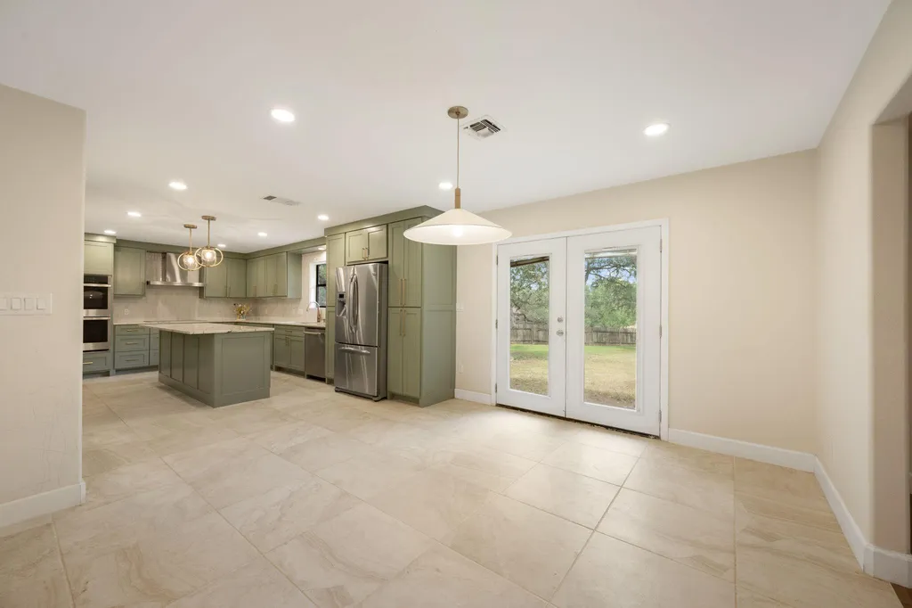 210 Waxwing Drive Buda TX 78610