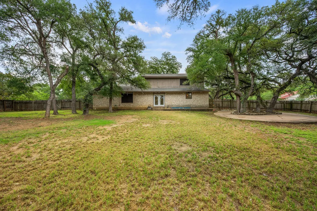 210 Waxwing Drive Buda TX 78610