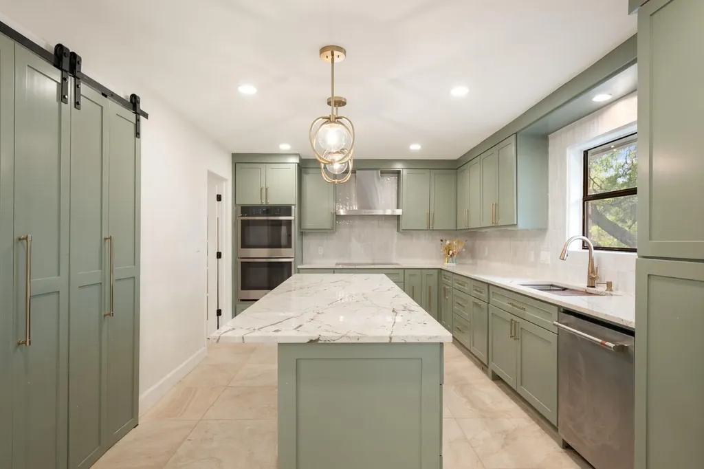210 Waxwing Drive Buda TX 78610