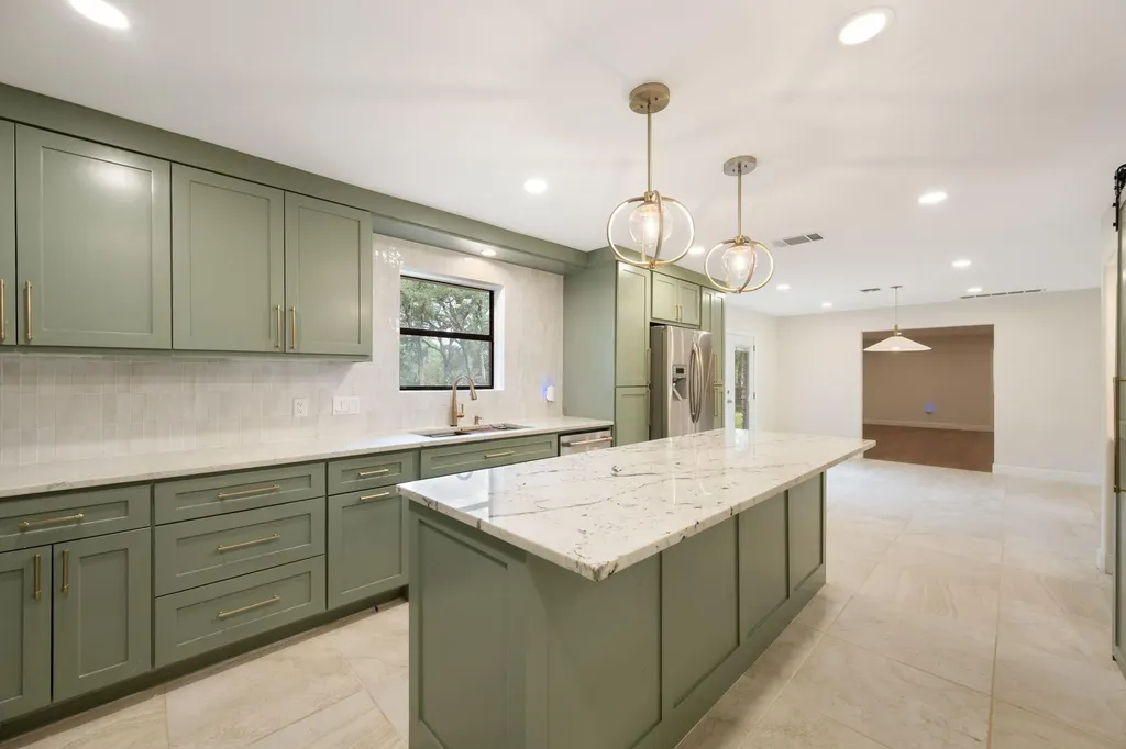 210 Waxwing Drive Buda TX 78610