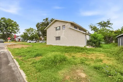 152/154 Shadwell Drive San Antonio TX 78228
