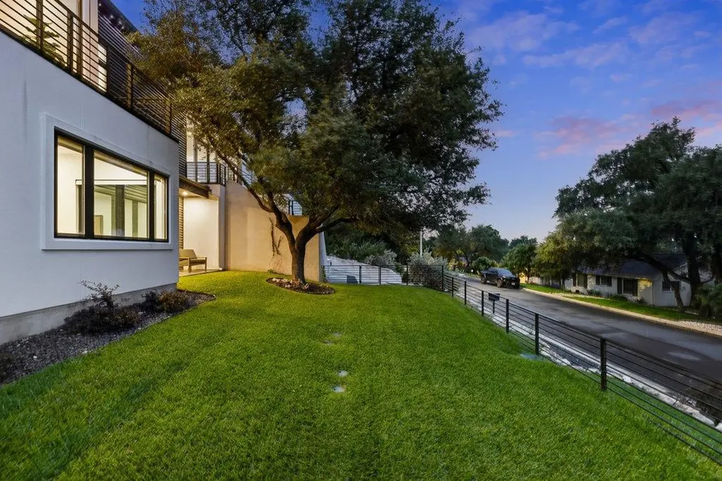 5819 Westslope Drive Austin TX 78731