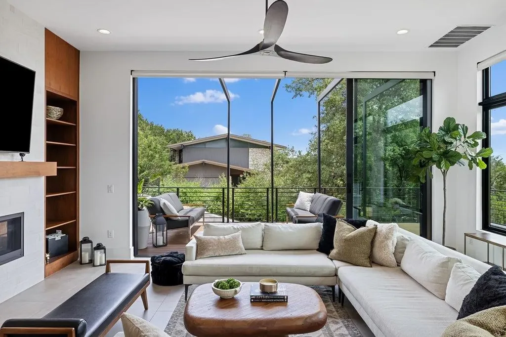 5819 Westslope Drive Austin TX 78731