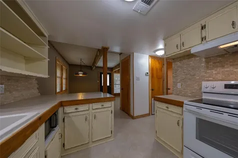 22 Stonehouse Circle Wimberley TX 78676