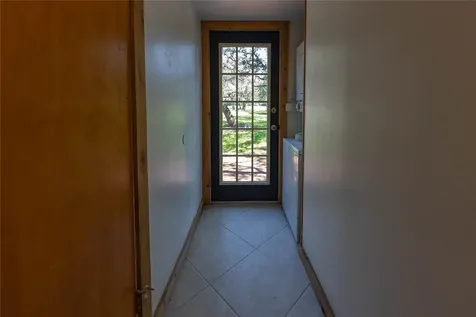 22 Stonehouse Circle Wimberley TX 78676