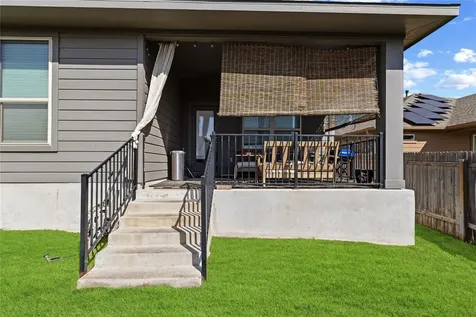 276 Finstown Street Hutto TX 78634