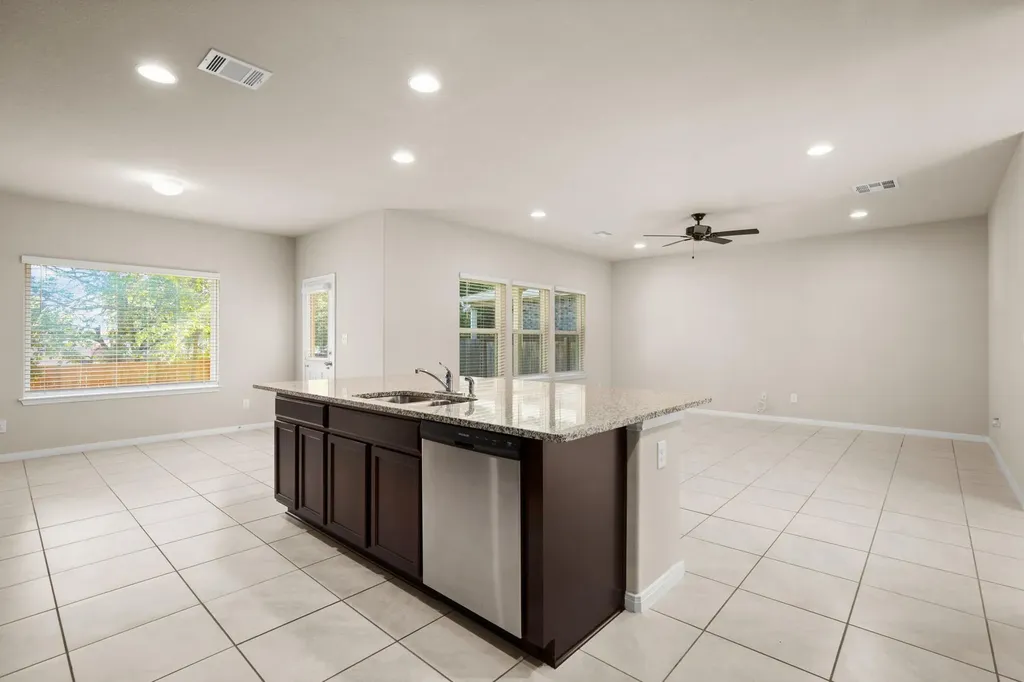 1120 La Conterra Boulevard Georgetown TX 78626