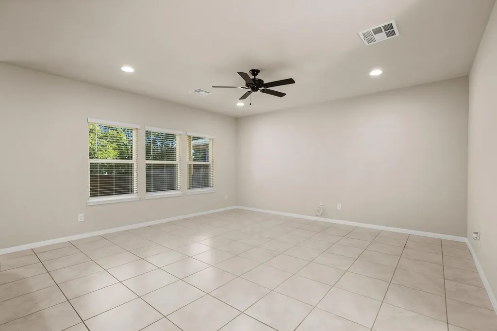 1120 La Conterra Boulevard Georgetown TX 78626