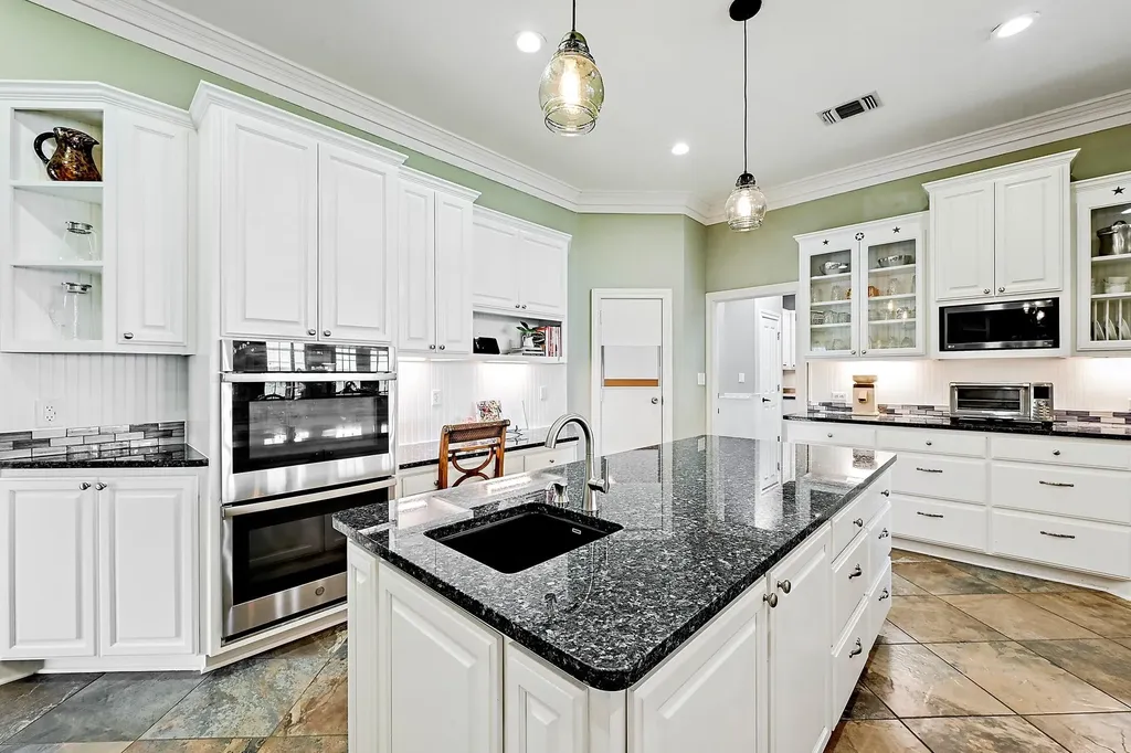 948 Upper Elgin River Road Elgin TX 78621