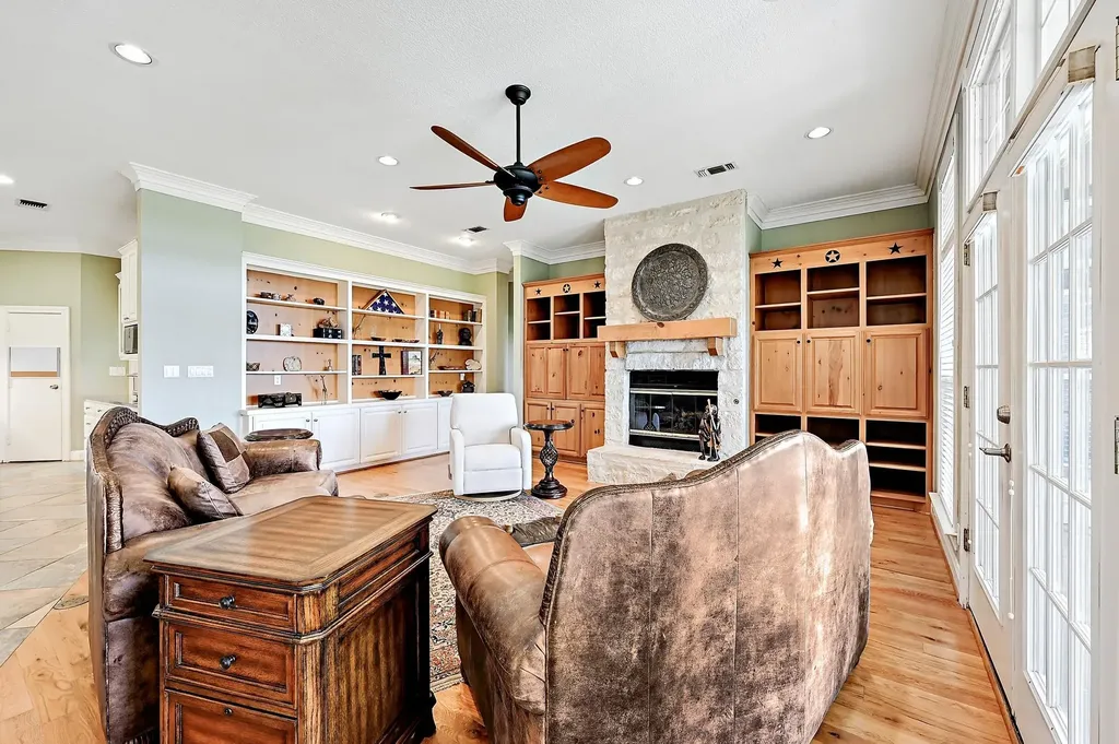 948 Upper Elgin River Road Elgin TX 78621