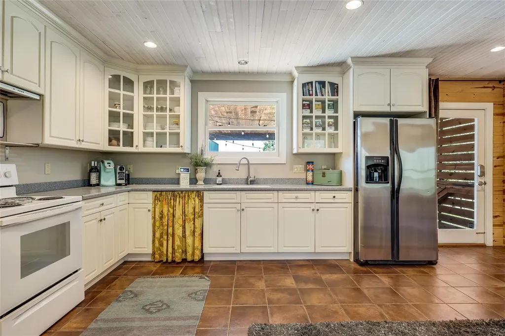 10714 Twilight Vista Austin TX 78736