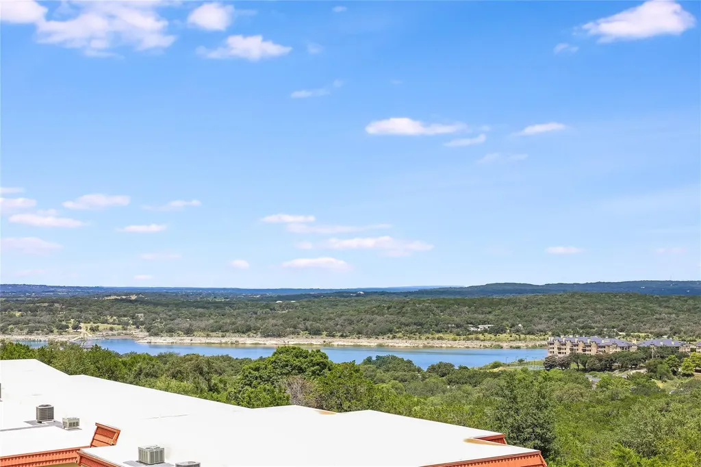 3216 Poe Cove Lago Vista TX 78645