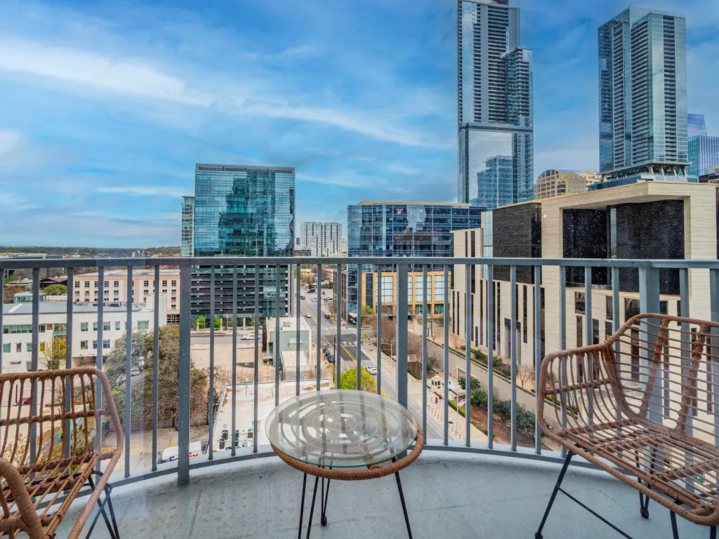 360 Nueces Street Austin TX 78701
