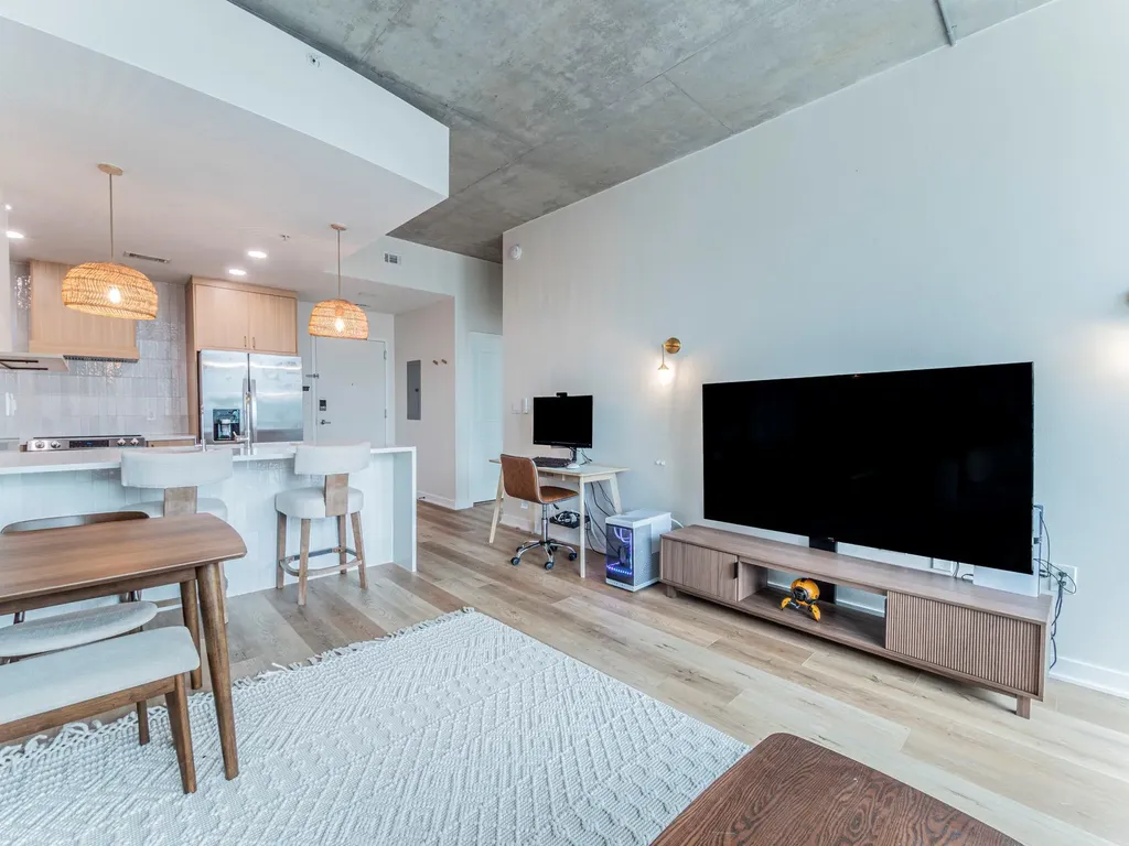360 Nueces Street Austin TX 78701