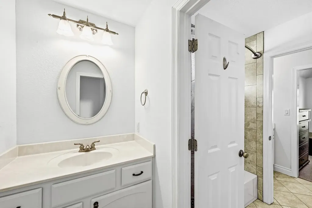1385 Pine Forest Circle Round Rock TX 78665