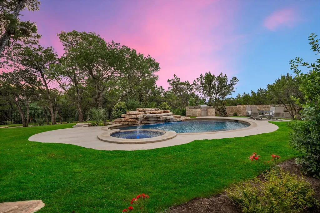 4300 Amarra Drive Austin TX 78735