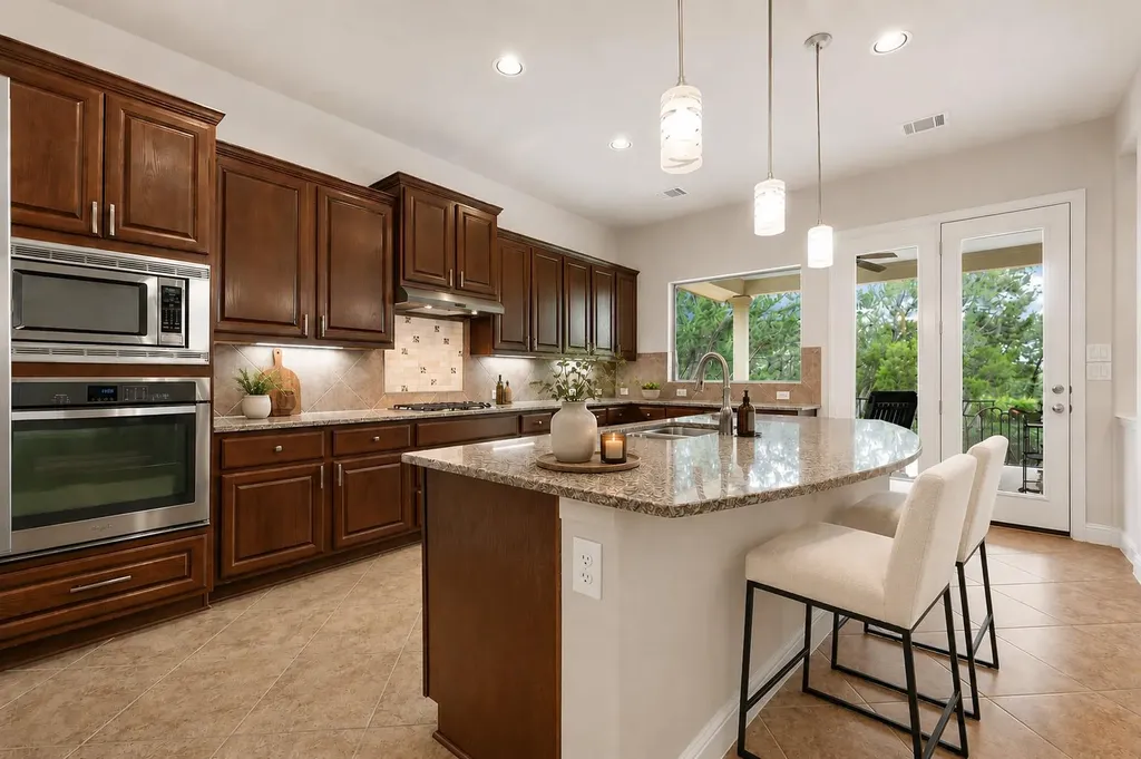 219 Grant Cannon Lane Austin TX 78738