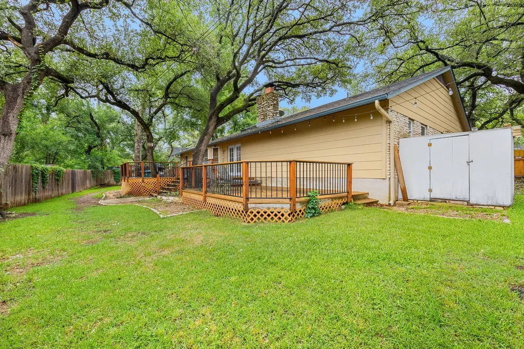 11315 Alhambra Drive Austin TX 78759