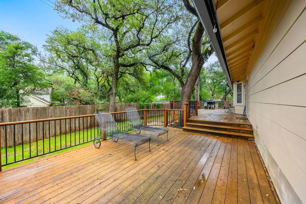 11315 Alhambra Drive Austin TX 78759