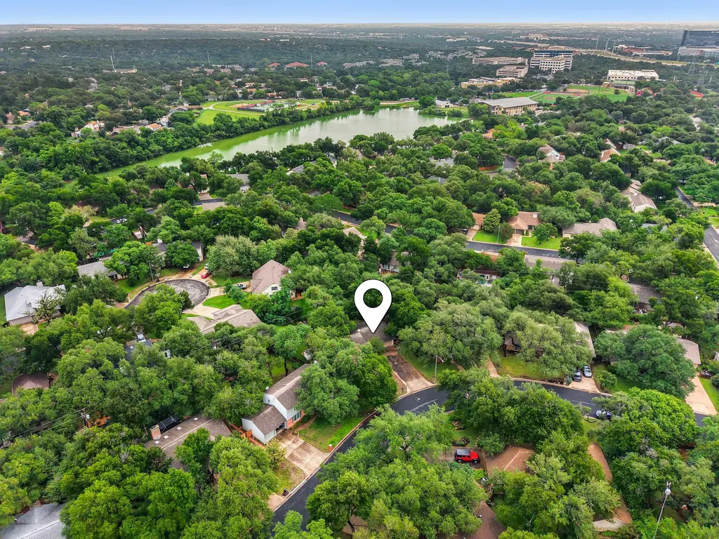11315 Alhambra Drive Austin TX 78759