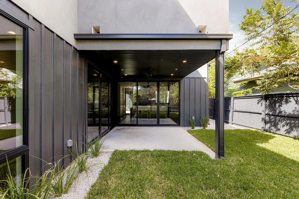 4412 Banister Lane Austin TX 78745