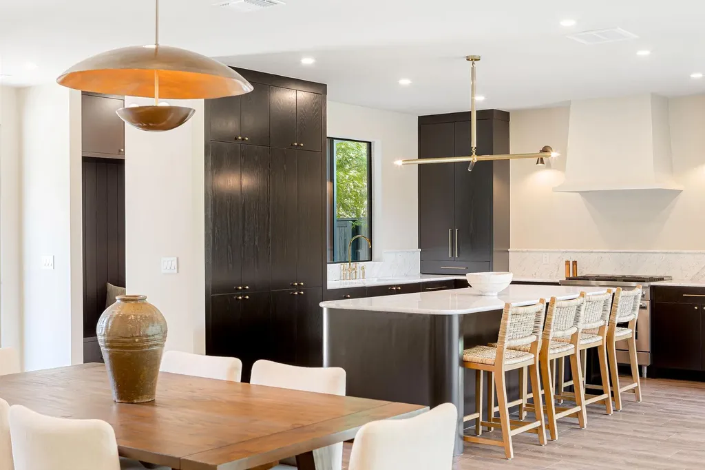 4412 Banister Lane Austin TX 78745