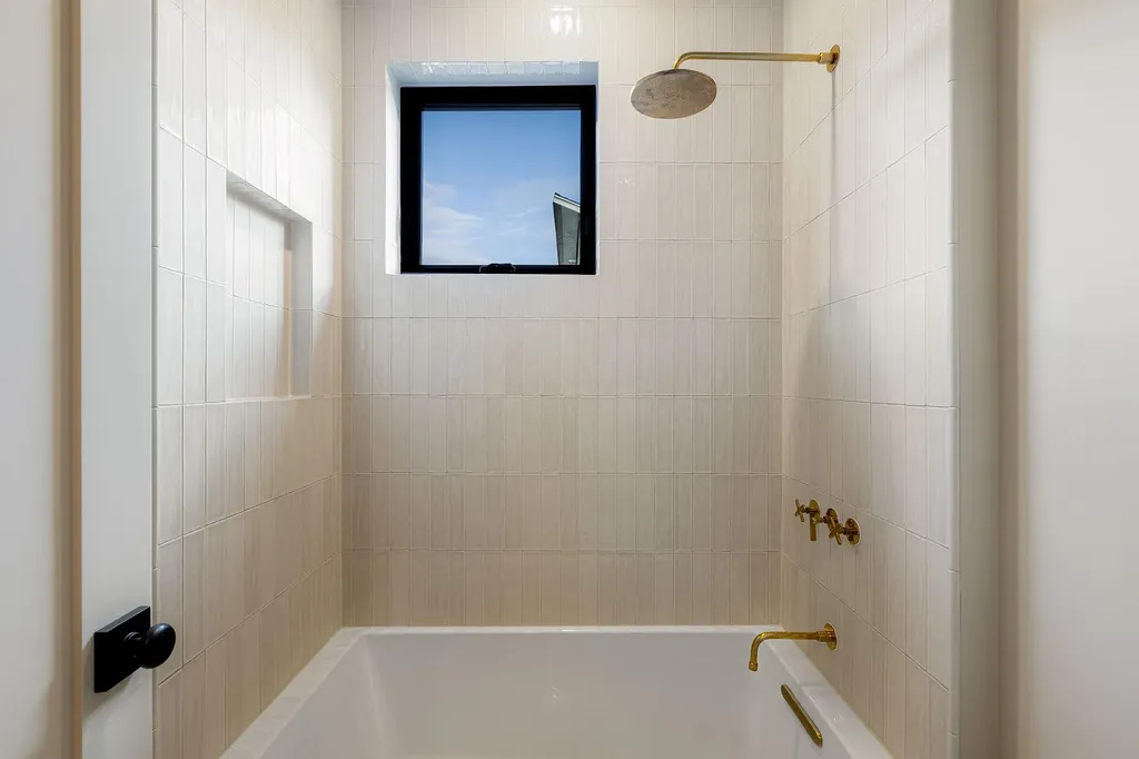4412 Banister Lane Austin TX 78745