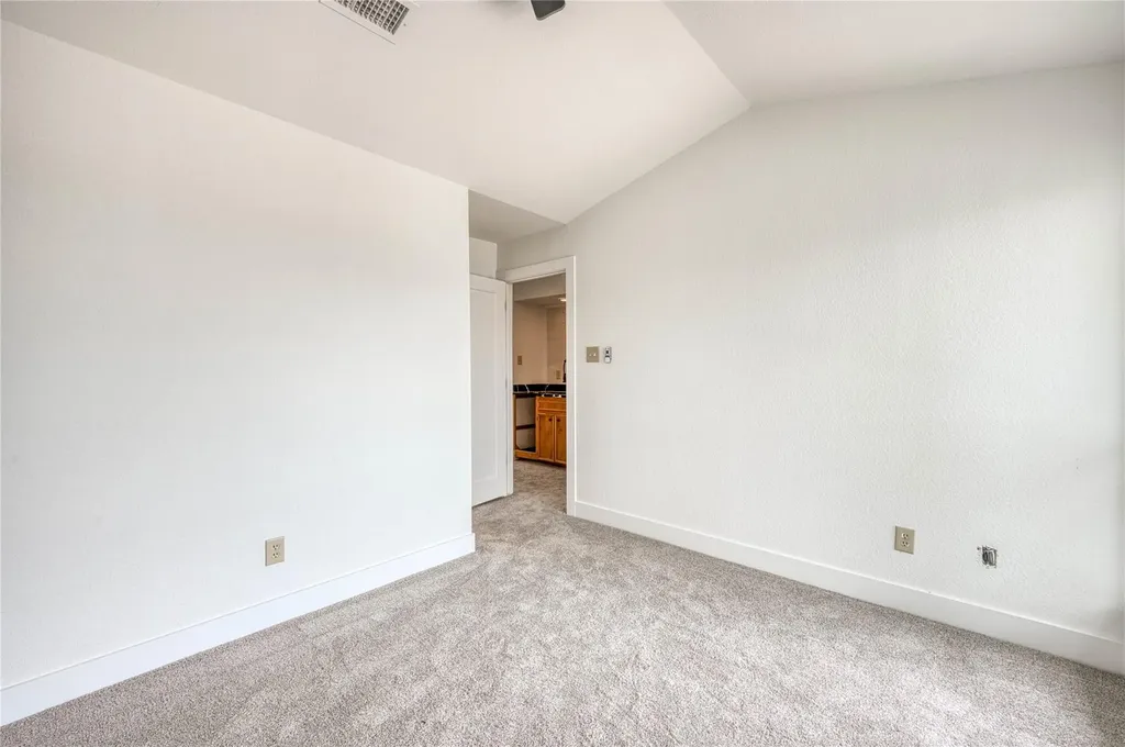 901 Cheyenne Horseshoe Bay TX 78657