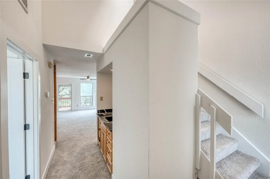 901 Cheyenne Horseshoe Bay TX 78657