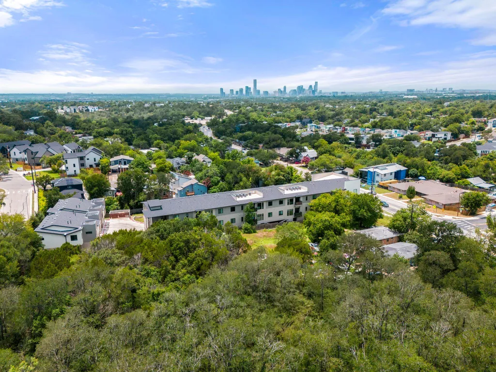 1811 Webberville Road Austin TX 78721