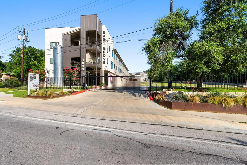 1811 Webberville Road Austin TX 78721